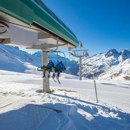 Devouassoux - Happy * Chamonix